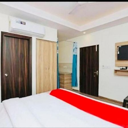 Del Fox Hotel, Delhi Airport New Delhi Exterior photo