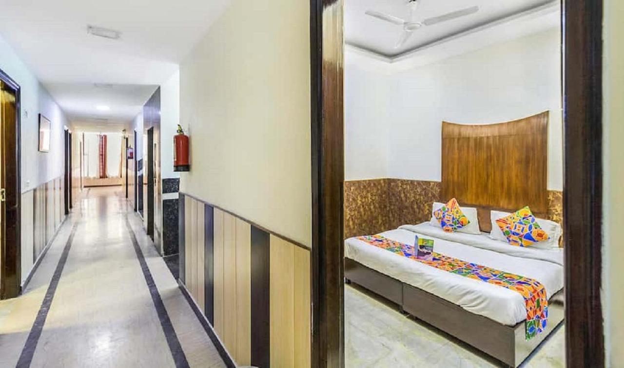 Del Fox Hotel, Delhi Airport New Delhi Exterior photo